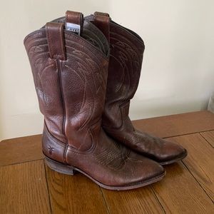 Frye Billy Pull-On boots